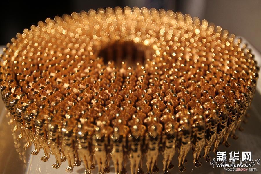 #（晚报）（2）国家大剧院举行中国当代工艺美术优秀作品展