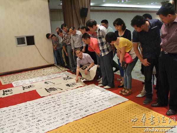 贵州安顺开展“中国梦”主题书法创作活动
