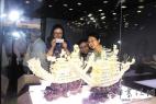 牙雕收藏三大误区：血牙并非活象取牙